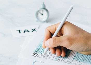 tax docs image